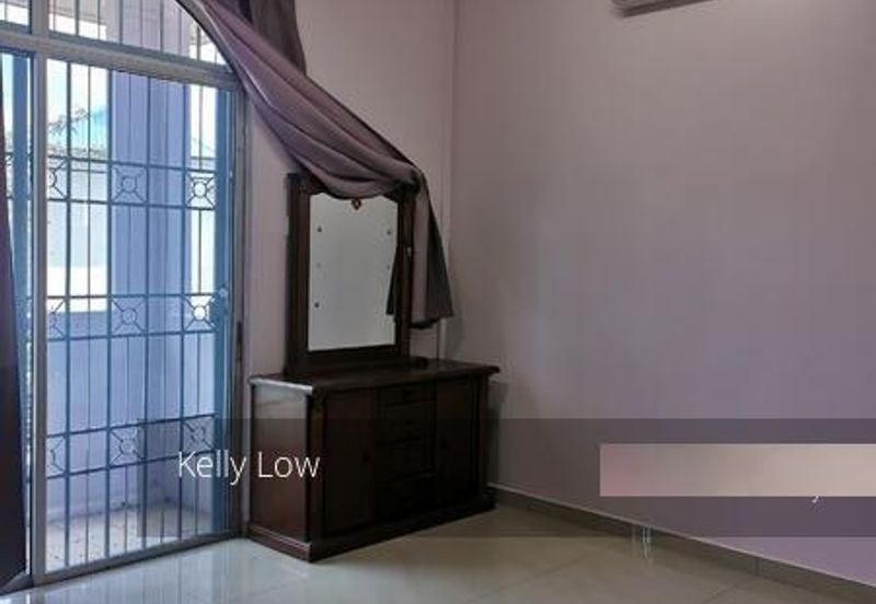 Pusat bandar puchong@2 Storey House