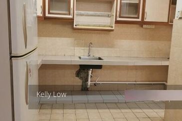 Pusat bandar puchong@2 Storey House