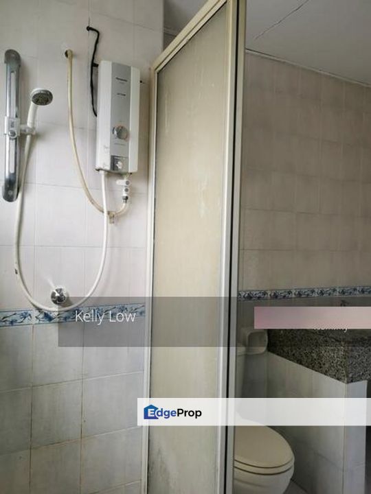 Taman mutiara puchong @2Storey house, Selangor, Puchong