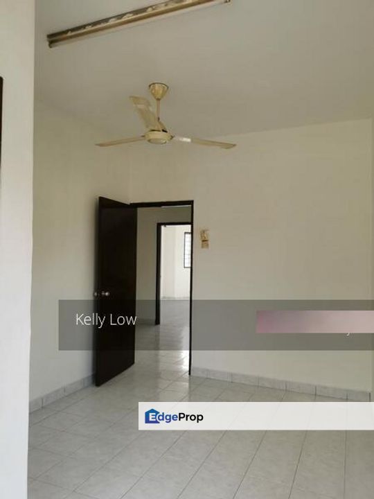 Taman mutiara puchong @2Storey house, Selangor, Puchong
