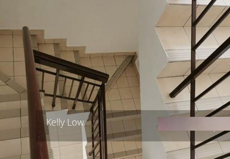 Taman Mutiara Puchong @2. 5 Storey House