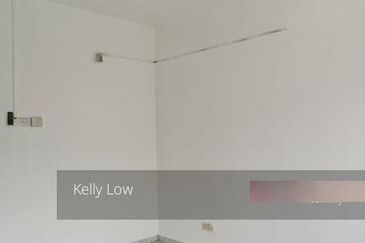 Taman Mutiara Puchong @2. 5 Storey House