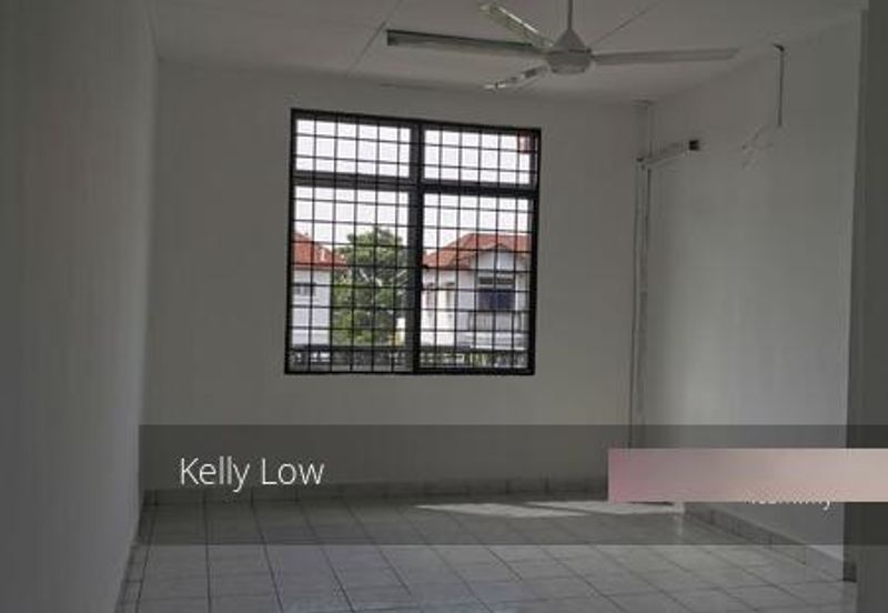 Taman Mutiara Puchong @2. 5 Storey House