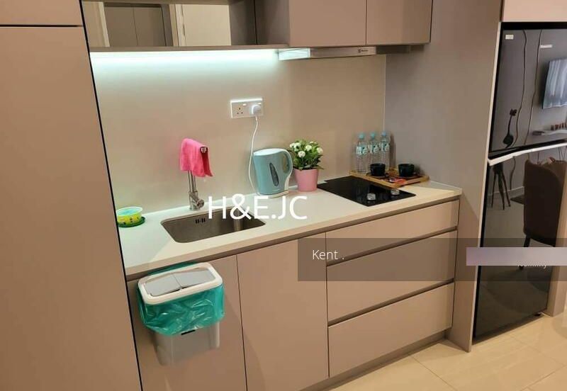 Hill10 Residence @ i-City