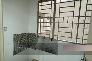 Seri Baiduri Apartments @ Setia Alam