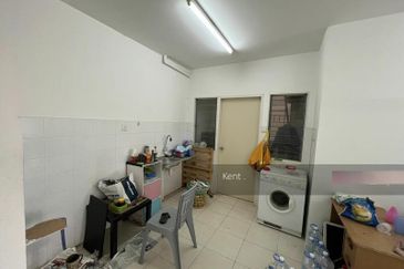 Seri Baiduri Apartments @ Setia Alam