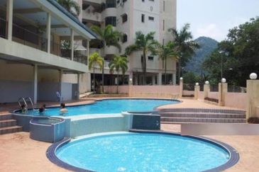 LE COURTS DESA TAMBUN