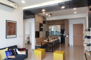 CONEZION RESIDENCES @ PUTRAJAYA FOR SALE FULLY FURNISHED