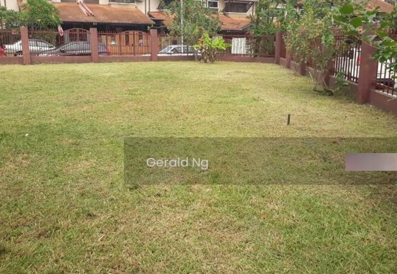 Corner Lot Terrace Huge Land at Seksyen 27 Shah Alam