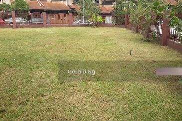 Corner Lot Terrace Huge Land at Seksyen 27 Shah Alam
