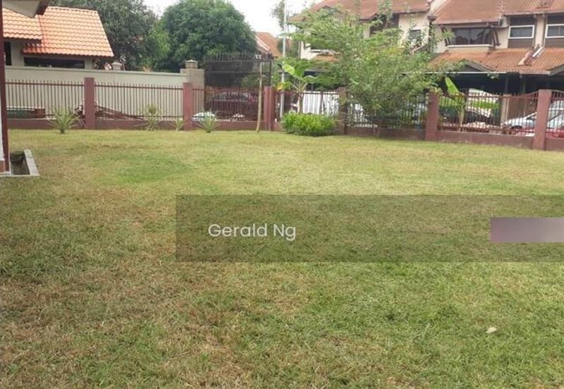 Corner Lot Terrace Huge Land at Seksyen 27 Shah Alam