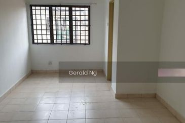 Corner Lot Terrace Huge Land at Seksyen 27 Shah Alam