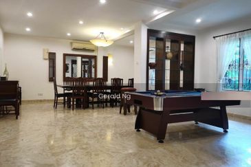 Corner Private Pool iD Bungalow at Ampang