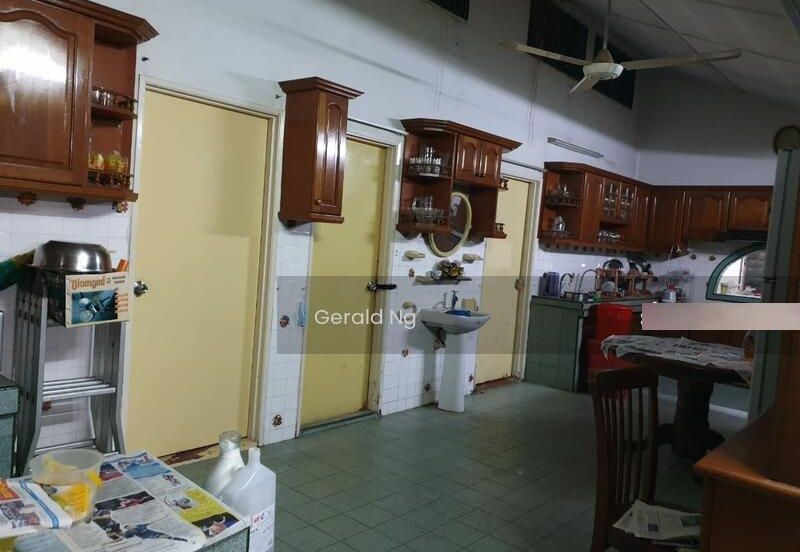 1. 5 sty Semi D @ Taman Kaya Jalan Ipoh