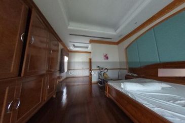 4 sty Bungalow Renovated @ Damansara Heights Bukit Damansara