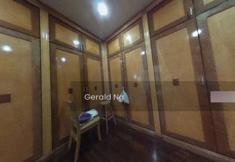 4 sty Bungalow Renovated @ Damansara Heights Bukit Damansara