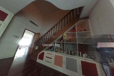 4 sty Bungalow Renovated @ Damansara Heights Bukit Damansara