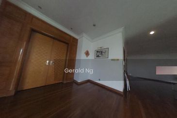 4 sty Bungalow Renovated @ Damansara Heights Bukit Damansara