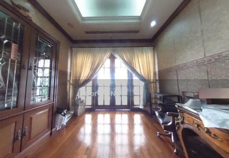 4 sty Bungalow Renovated @ Damansara Heights Bukit Damansara