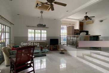 2 Storey Semi-D @ Taman Melawati