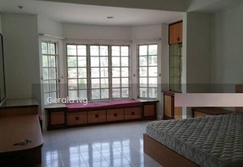 2 Storey Semi-D @ Taman Melawati