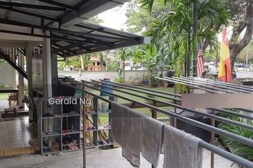 2 Storey Conrer at Taman Bukit Indah Ampang