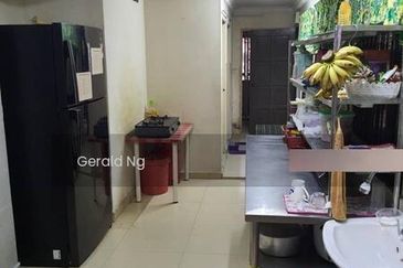 2 Storey Conrer at Taman Bukit Indah Ampang