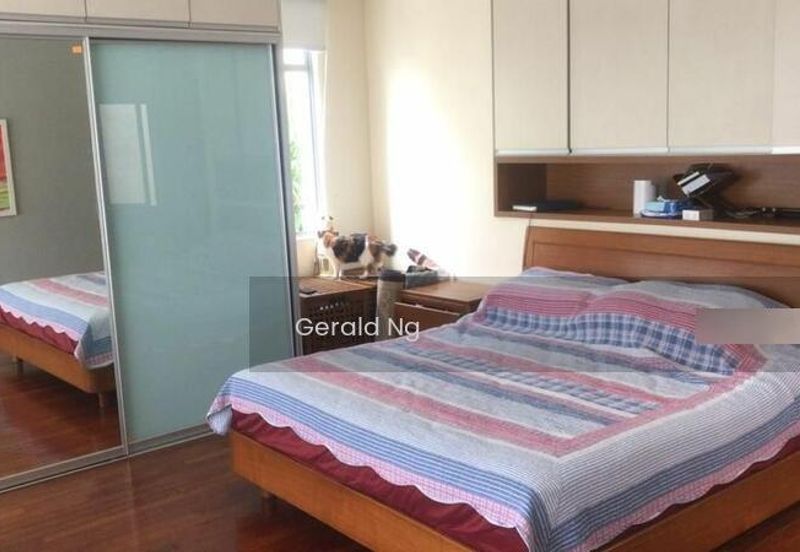 3 sty Semi-D house at Changkat Kiara Surya Dutamas