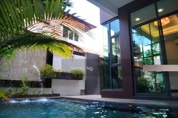 3 Storey Bungalow iD Renovated @ SS1 Petaling Jaya