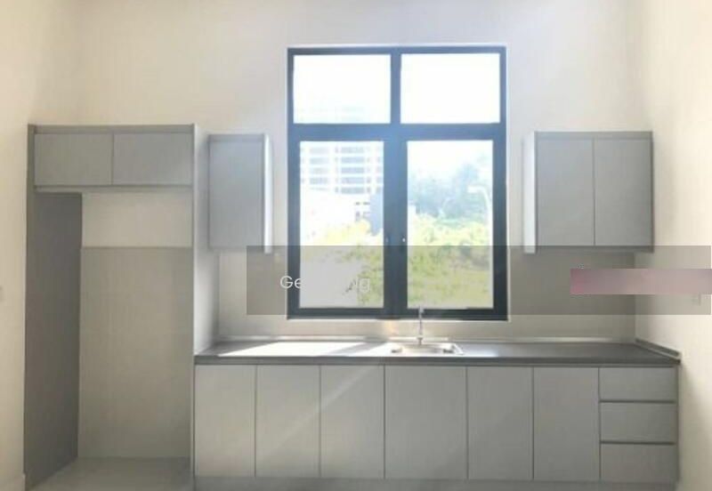 End Lot 3 Storey at 16 Quartz Taman Melawati