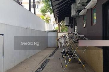 2 sty Bungalow iD Renovation @ Bangsar