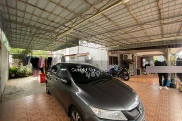 2 Storey Corner Lot at Taman Melawati