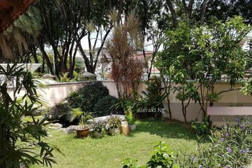 Bungalow Big Land @ Taman Tun Dr Ismail