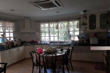 Bungalow Big Land @ Taman Tun Dr Ismail