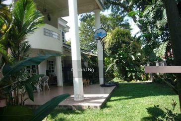 Corner 2 Storey Jalan A @ Taman Melawati