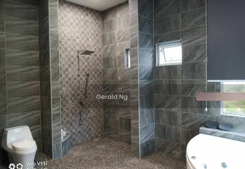 Peridot Precinct Emerald East