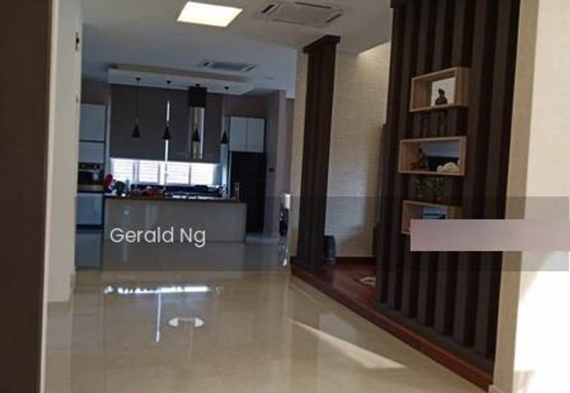 Peridot Precinct Emerald East