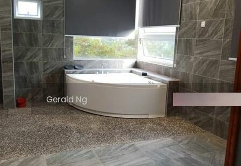 Peridot Precinct Emerald East