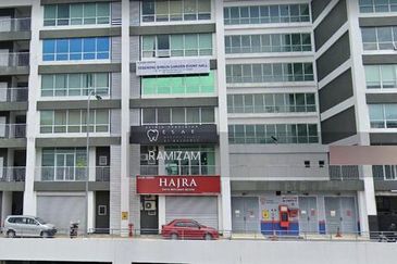 Ostia Bangi Business Avenue