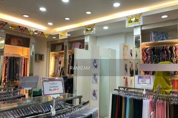 Ostia Bangi Business Avenue