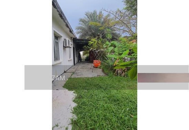 Taman Bunga Raya, Sepang