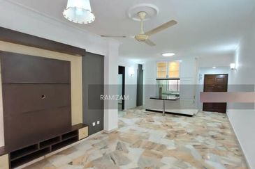 Sri Jelatek Condominium