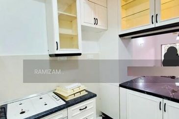 Sri Jelatek Condominium