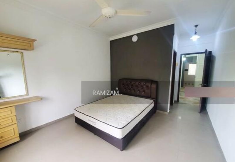 Sri Jelatek Condominium