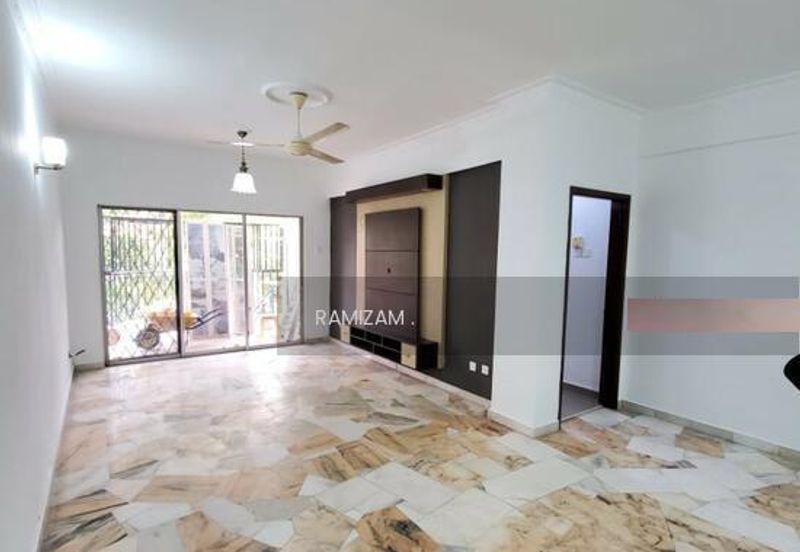 Sri Jelatek Condominium