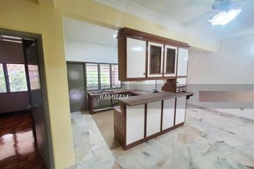 Sri Jelatek Condominium