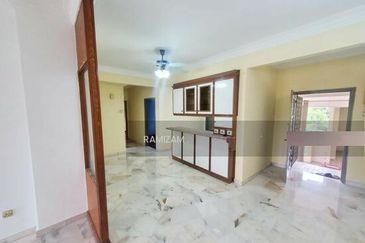 Sri Jelatek Condominium