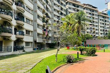 Sri Jelatek Condominium