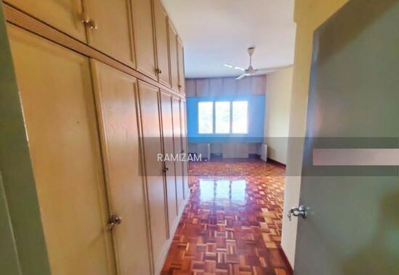 Sri Jelatek Condominium