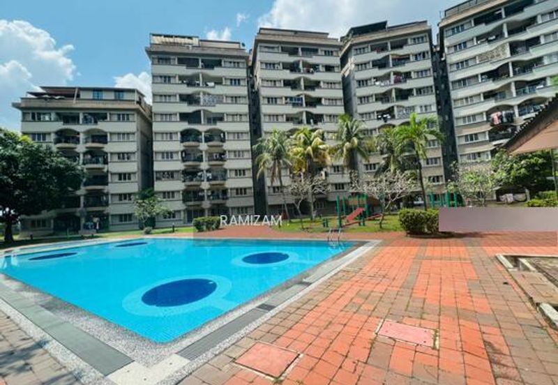 Sri Jelatek Condominium